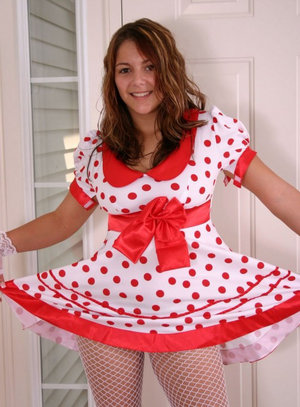 18 year old girl Ami is coerced into losing her virginity by older guy